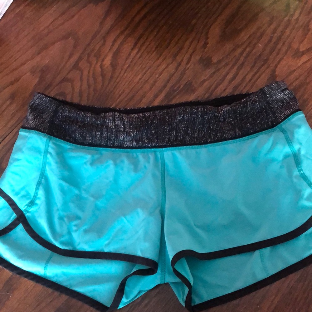 Size 8 lululemon speed short, worn but good shape